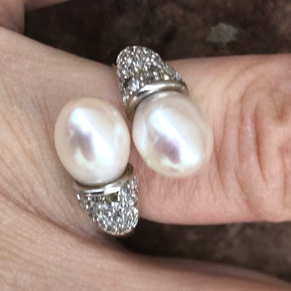 Sterling Pearl & White Topaz Bypass Ring